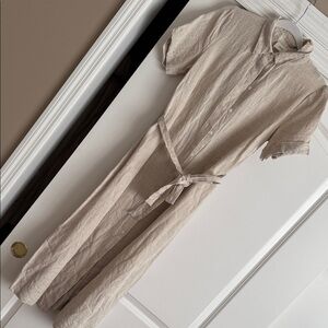 Aritzia Wilfred Light Beige Button-Front Linen Shirt Dress with Tie Belt